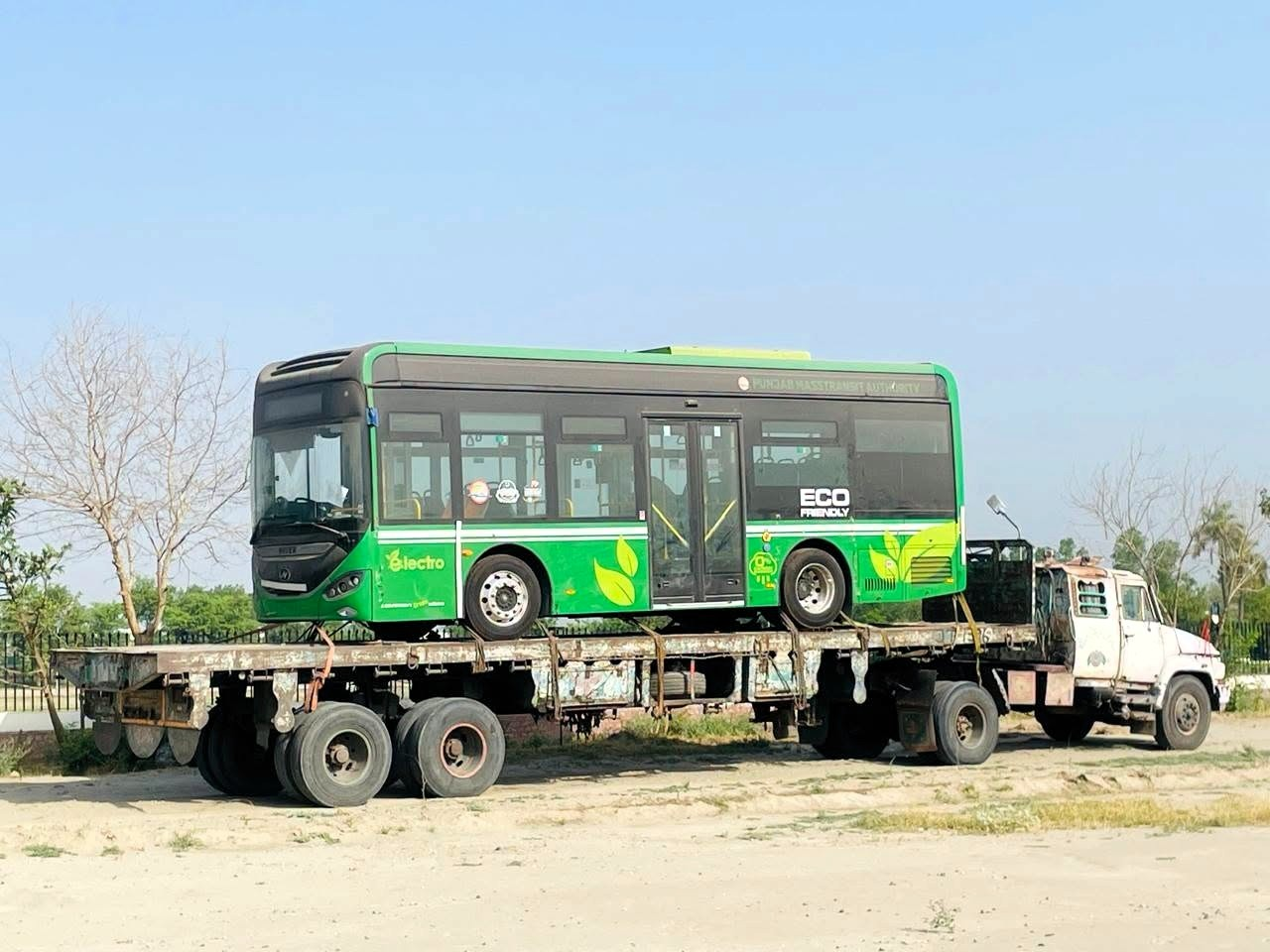 Chinese Green Buses Reach Layyah Under Punjab’s Green Mobility Vision